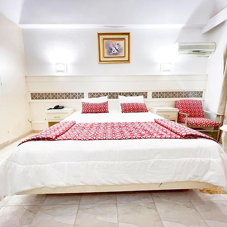 Hotel Oasis Габес Екстериор снимка