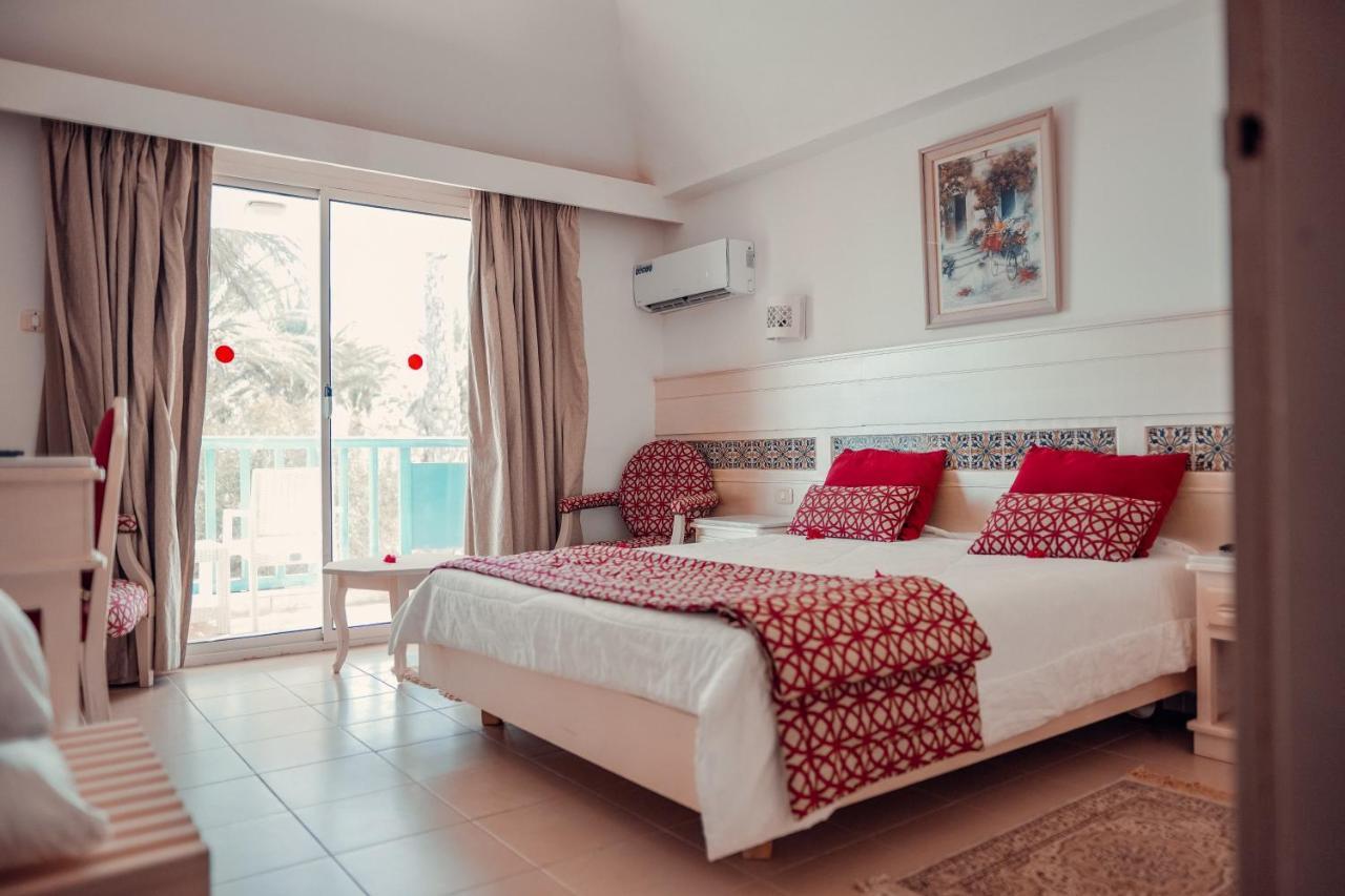Hotel Oasis Габес Екстериор снимка